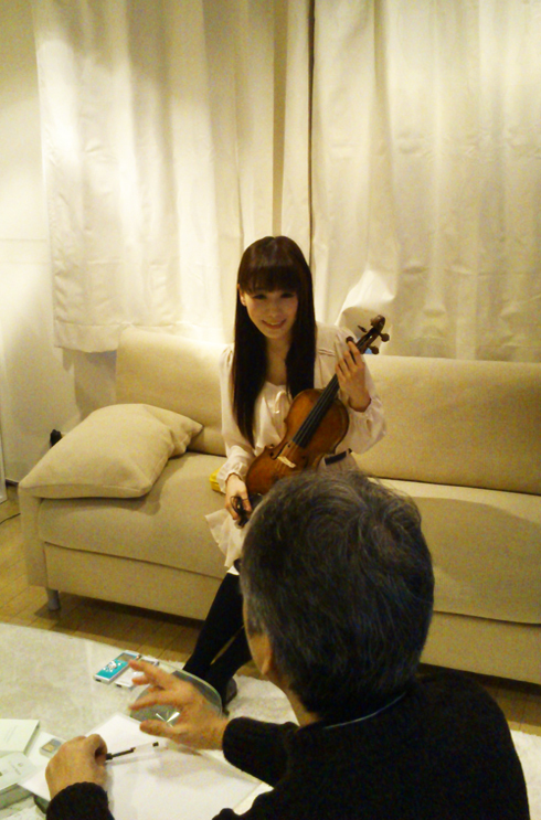 https://ayako-ishikawa.com/s3/skiyaki/uploads/ckeditor/pictures/725547/interview.jpg